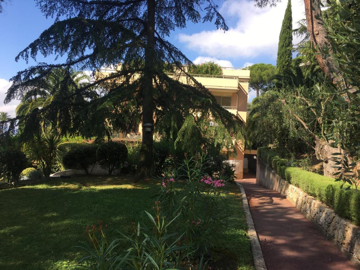 Clim Jardin Et Parking Prive -Piscine Tennis Et Park Vue Mer Grasse Bagian luar foto